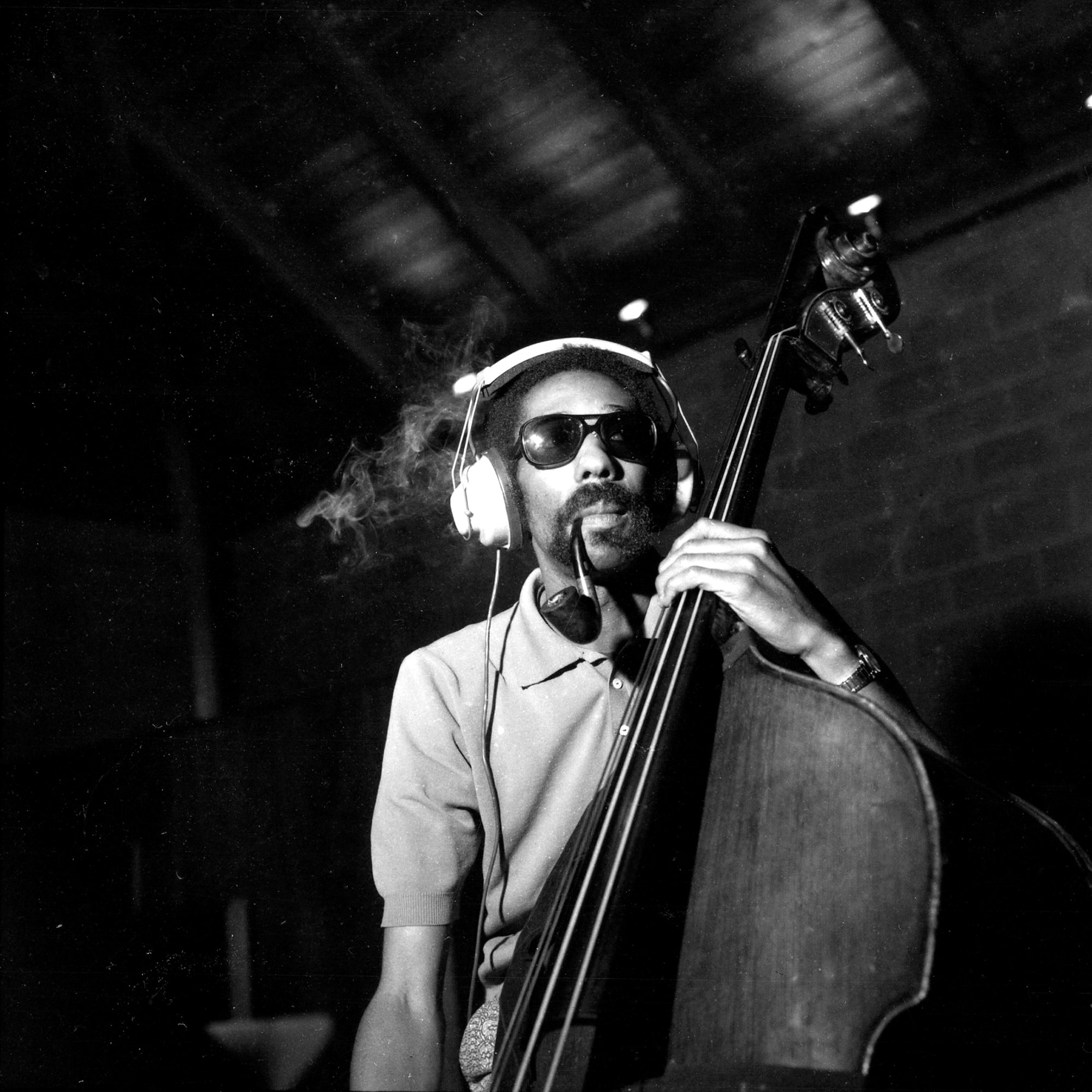 Ron Carter during Hubert Laws’s <i>The Rite of Spring</i> sessions, June 1971. Photos by Chuck Stewart.